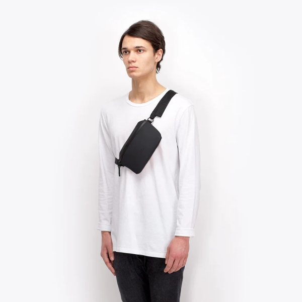 Jona Lotus Black