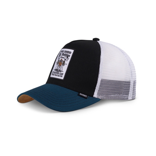 trucker cap being cheered black