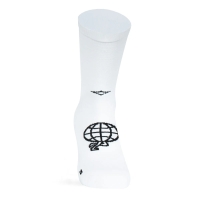 local runner white