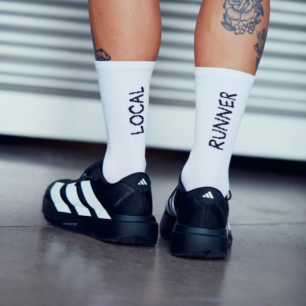 local runner white