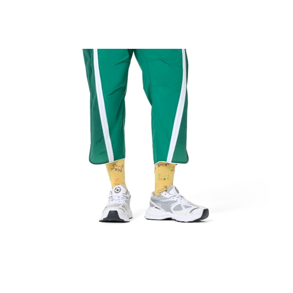 kitten love natural dye socks