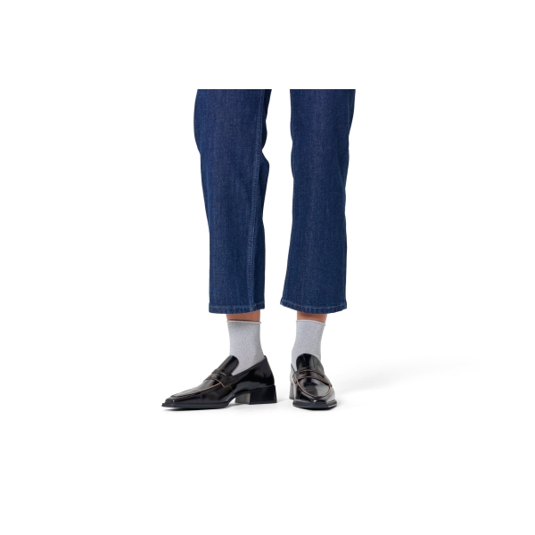 extended toe 1/2 crew socks