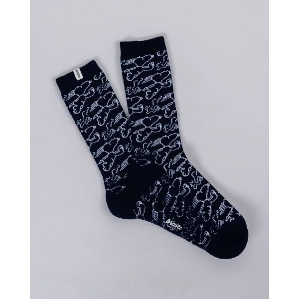 peanuts everybody's in a hurry socks